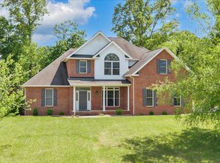 231 Freedom Ln, Wirtz, VA 24184