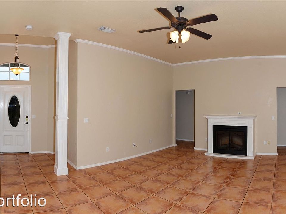 2nd image of 8310 Vail Dr
