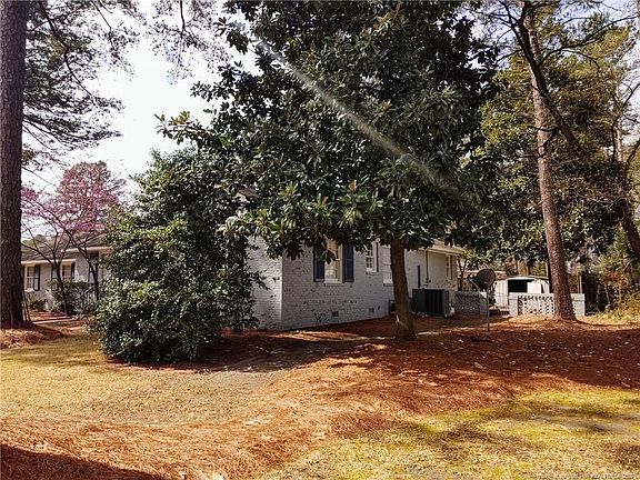 3rd image of 2801 N Kenan Ave