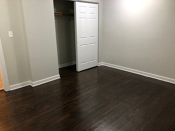 4th image of 5055 N Wolcott Ave