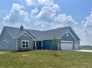 125 Fairway Dr E, Attica, IN 47918