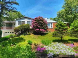 29 Rockwell Ter, Kingston, NY 12401