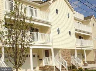 147 E Andrews Ave UNIT 302, Wildwood, NJ 08260