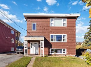 11 Rosedale Ave, Halifax, NS B3N2J2