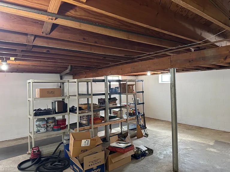 200 Sandy Bottom Rd — Photo 5