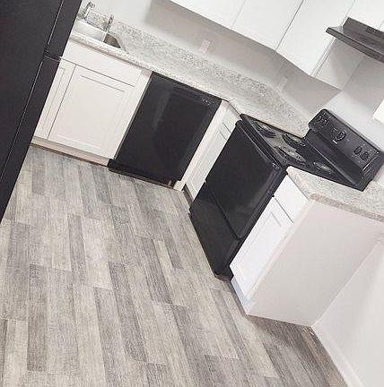 2nd image of 355 Pear Tree Ct Unit G