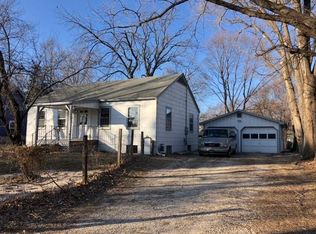 329 Lincoln St, Lawrence, KS 66044