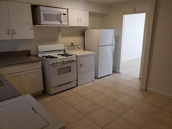 3rd image of 316 Paul Ave