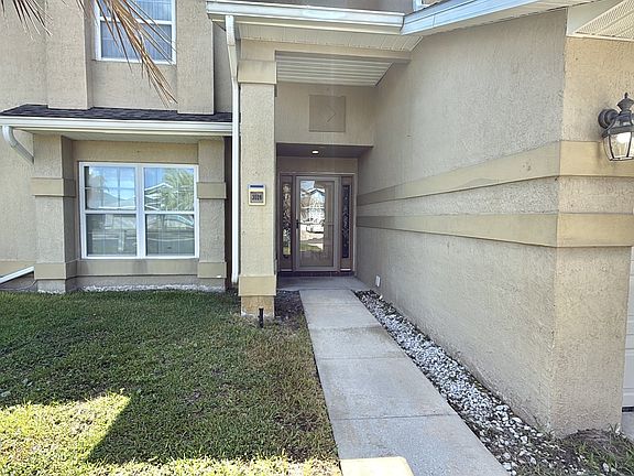 4th image of 3028 Stillwater Dr