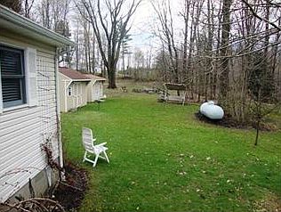 5th image of 36051 Ash St