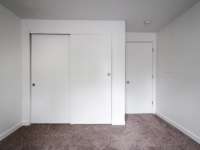 Riverwood Heights | Bedroom