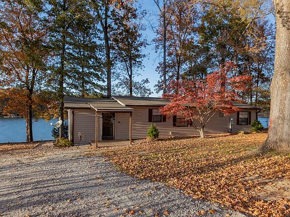 2nd image of 218 Wilsor Oaks Dr