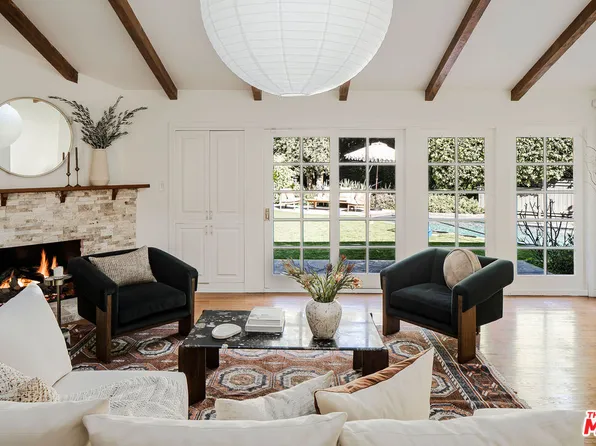 10225 Valley Spring Ln, North Hollywood, CA 91602