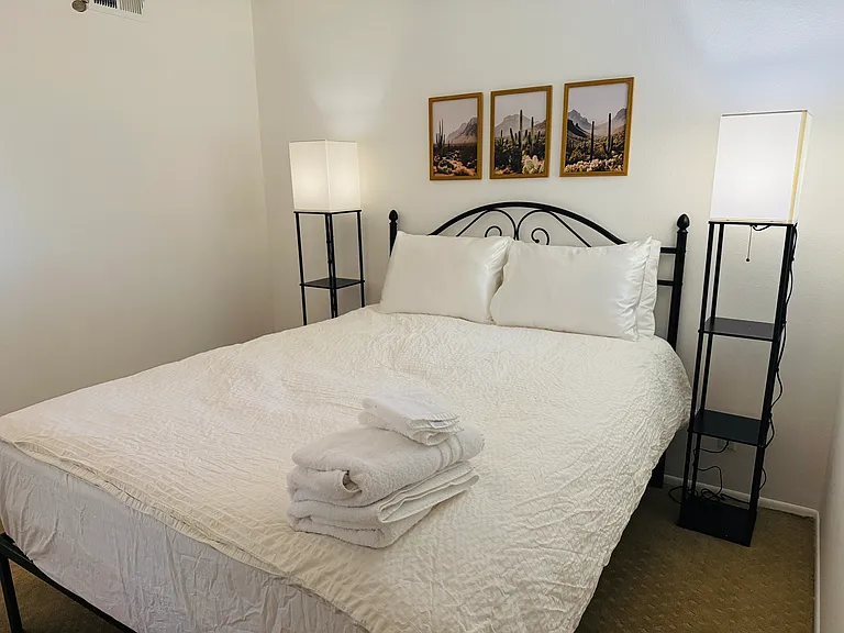 518 N Cheri Lynn Dr — Photo 14