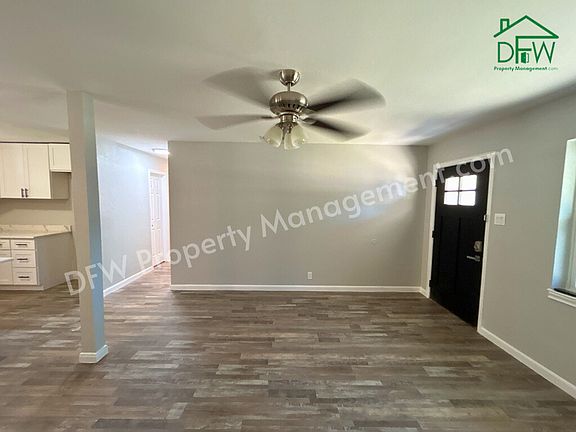 3rd image of 503 W Cedar St