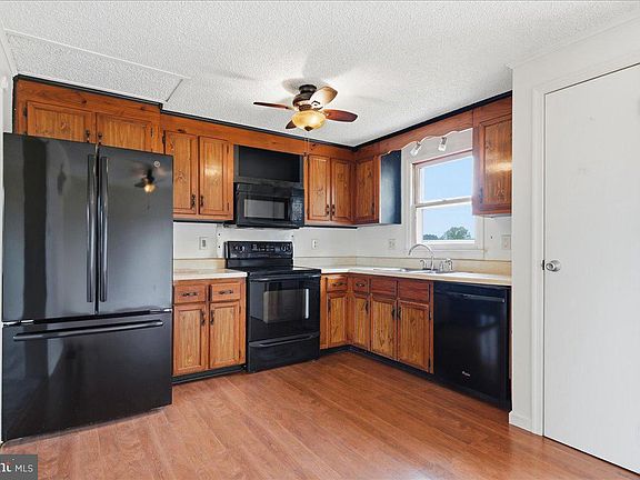 4th image of 10405 Gordon Rd
