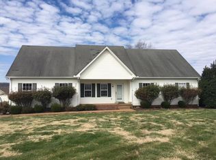 1647 Carters Creek Pike, Columbia, TN 38401