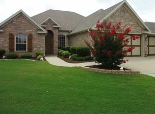 6404 Hearth Falls Dr, Rogers, AR 72758