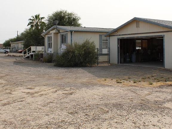 2nd image of 2085 E Royal Ct