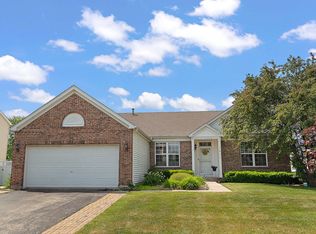 1611 Wintercrest Ln, Shorewood, IL 60404