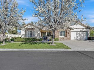 304 Gladstone Dr, Brentwood, CA