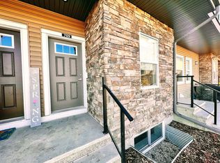 250 Fireside Vw, Cochrane, AB T4C2M2