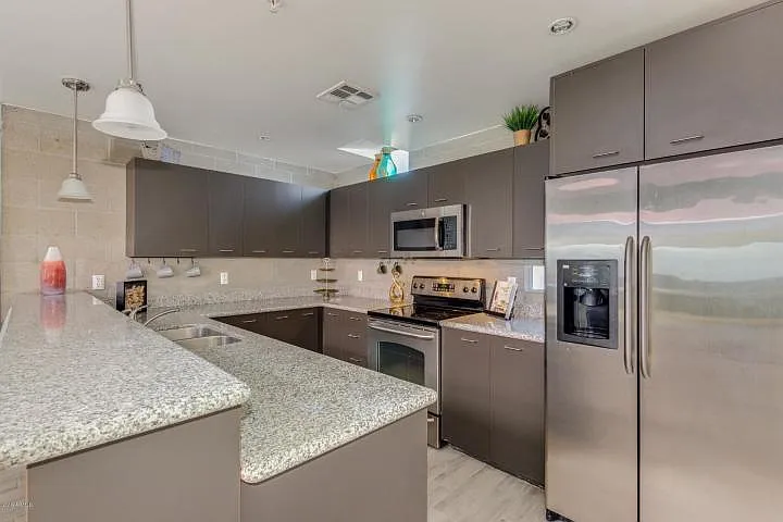 1111 W University Dr #1021 — Photo 3