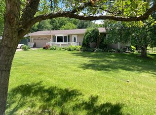 3230 Oakland Dr, Clare, MI 48617