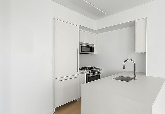 1st image of 1 Union Sq S APT 16B