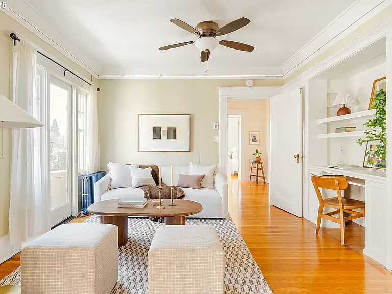 2083 NW Johnson St #61 — Photo 4