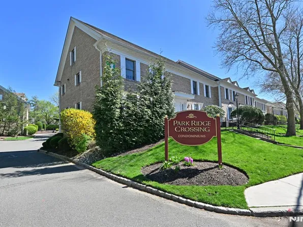 55 S Maple Ave #55B, Park Ridge, NJ 07656