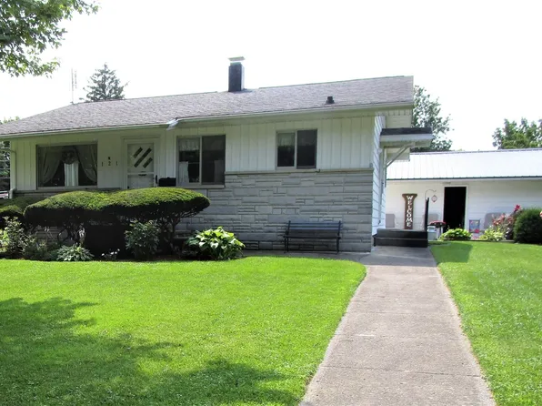 121 N 10th St, Decatur, IN 46733