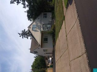 221 W Anoka St, Duluth, MN 55803