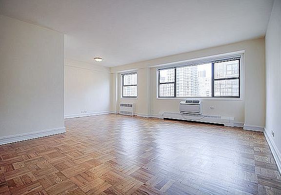 3rd image of 420 E 79th St APT 16D