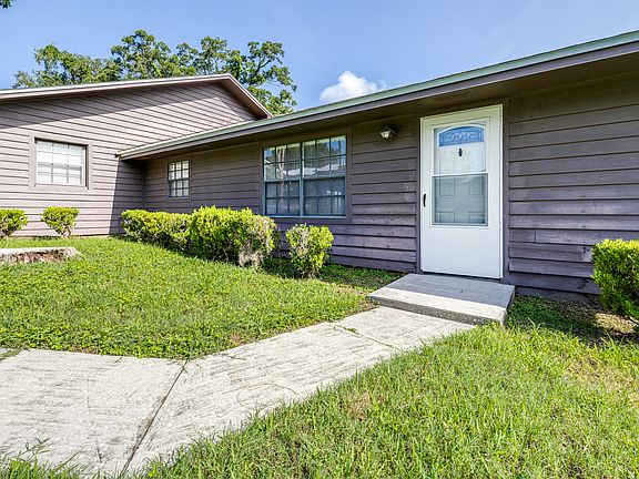 3rd image of 4605 Kimball Ct W
