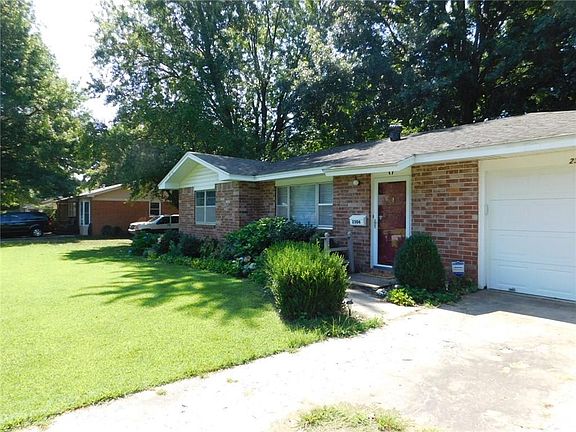 4th image of 2306 SE 15th St