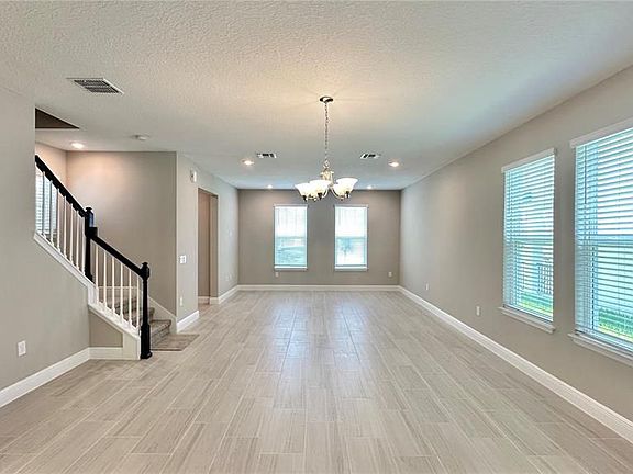 5th image of 12128 Bracco St