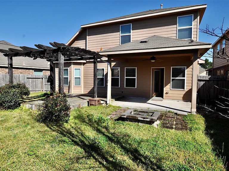 21502 Duke Alexander Dr — Photo 23