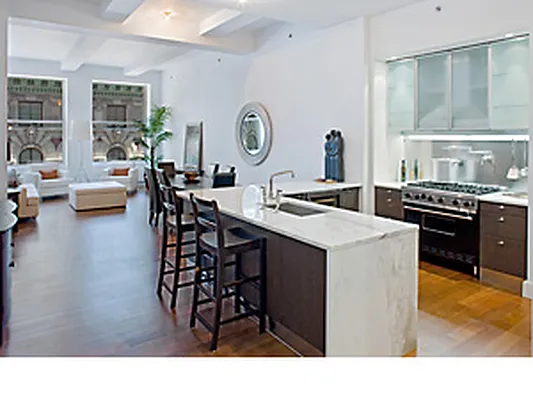 Sold by Corcoran | media 21