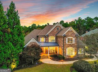5433 Pierce Ct, Douglasville, GA 30135