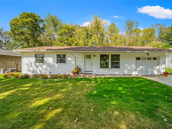 284 Northmoreland Ave, Munroe Falls, OH 44262