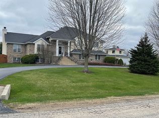 8555 Perth Ln, Caledonia, IL 61011