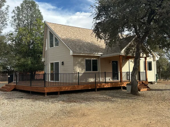 21191 Oak Knoll Rd, Redding, CA 96003