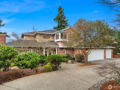 8550 NE 28th Street, Bellevue, WA, 98004