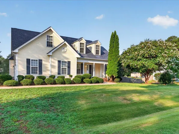 90 Torrington Ave, Franklinton, NC 27525