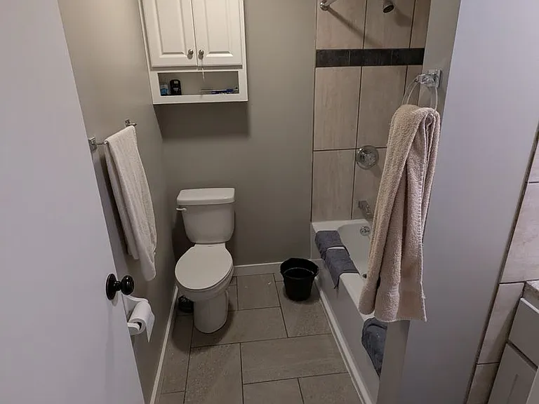 302 Caroline Ave — Photo 5