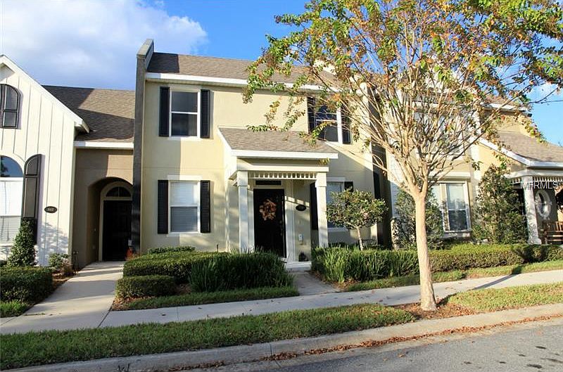 1st image of 1004 Carlyle Ln