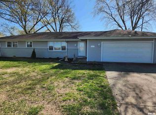 2150 Winch Rd, Springfield, IL 62707