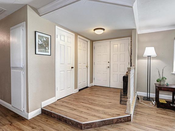 4th image of 8425 Palmaire Way