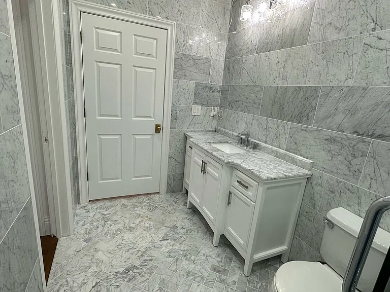 553 Water St — Photo 29